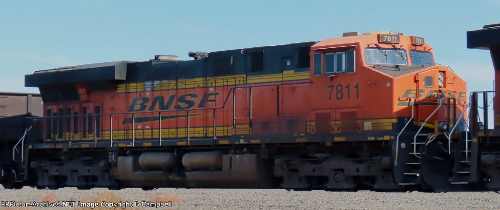 BNSF 7811